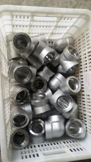 ASME SA - 182  ASTM A 182  F 316 TI Soced Weld Tee